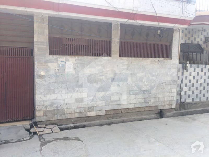 ڈھوک کشمیریاں راولپنڈی میں 2 کمروں کا 6 مرلہ مکان 1.3 کروڑ میں برائے فروخت۔