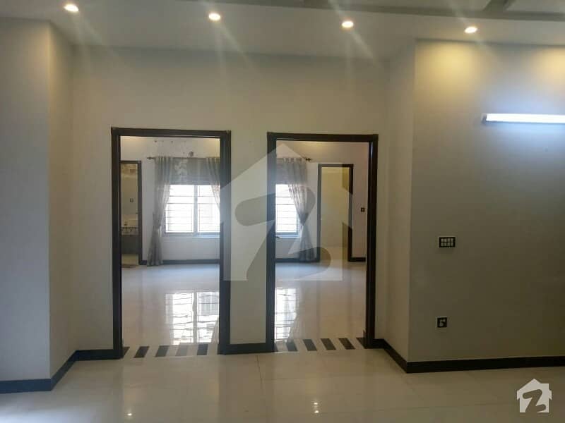 11 Marla Upper Portion For Rent