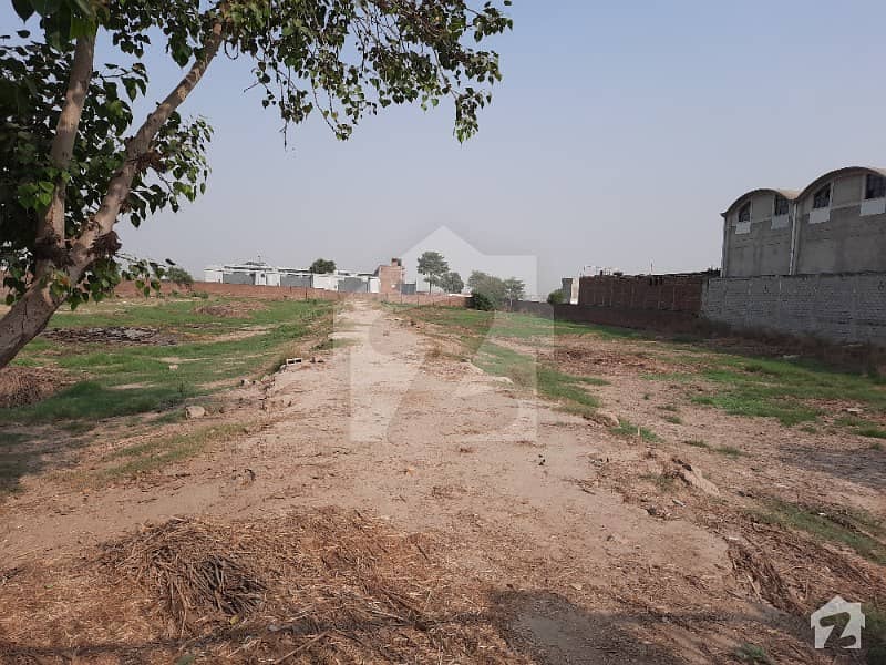 18 Kanal industrial Commercial Plot with 200 Feet Front at Main Saggian Available For Sale