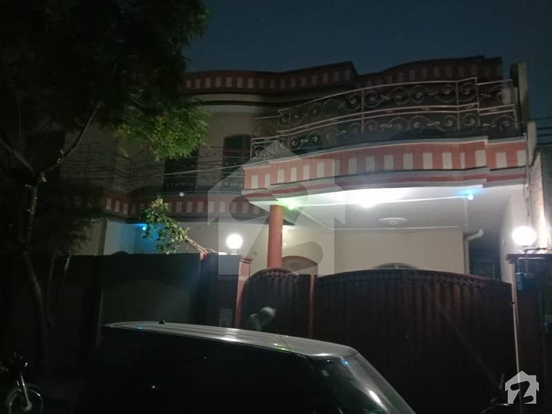 نیو شالیمار کالونی ملتان میں 5 کمروں کا 10 مرلہ مکان 1.4 کروڑ میں برائے فروخت۔ نیو شالیمار کالونی ملتان میں 5 کمروں کا 10 مرلہ مکان 1.4 کروڑ میں برائے فروخت۔