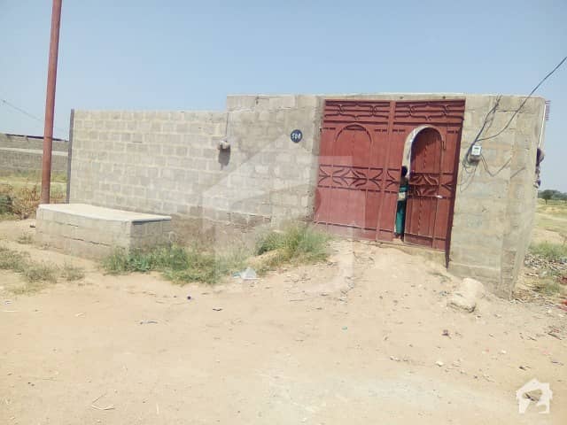 ناردرن بائی پاس کراچی میں 2 کمروں کا 5 مرلہ مکان 20 لاکھ میں برائے فروخت۔