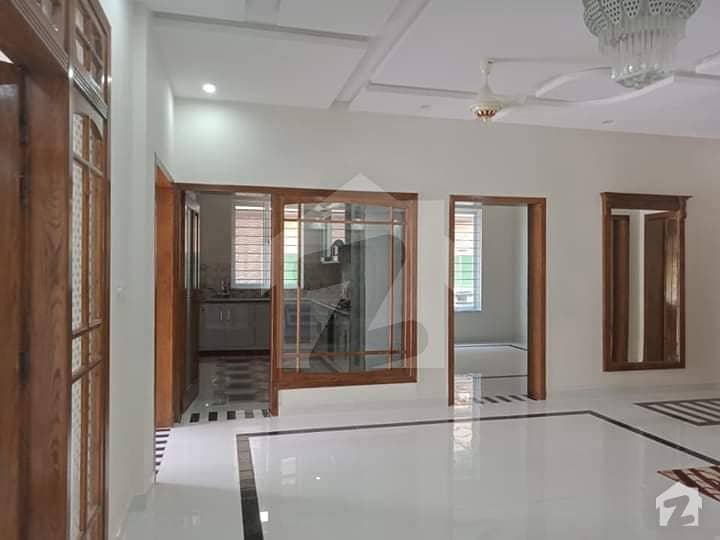 35X70 (10 Marla)  Brand New Beautiful First Floor Available For Rent In G-13