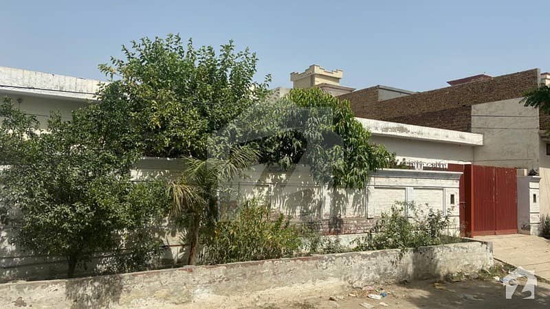 3600  Square Feet House In Model Town For Sale At Good Location