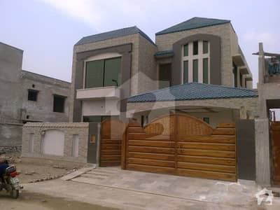 In Paragon City 2250 Square Feet Lower Portion For Rent In Paragon City 2250 Square Feet Lower Portion For Rent