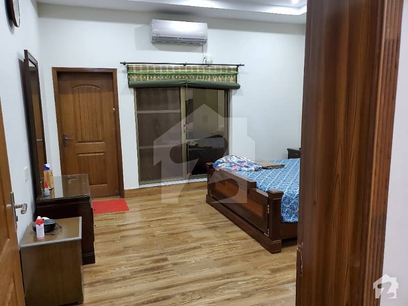Ideal House Near Canal Rd Lahore 3 Lac Plus Rental Potential