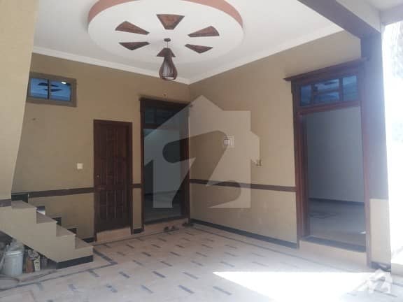 گلزارِ قائد ہاؤسنگ سوسائٹی راولپنڈی میں 6 کمروں کا 6 مرلہ مکان 1.5 کروڑ میں برائے فروخت۔