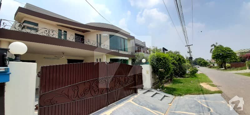 1 Kanal Double Story House For Sale At Heart Of Dha Phase 4 Dha Defence Lahore