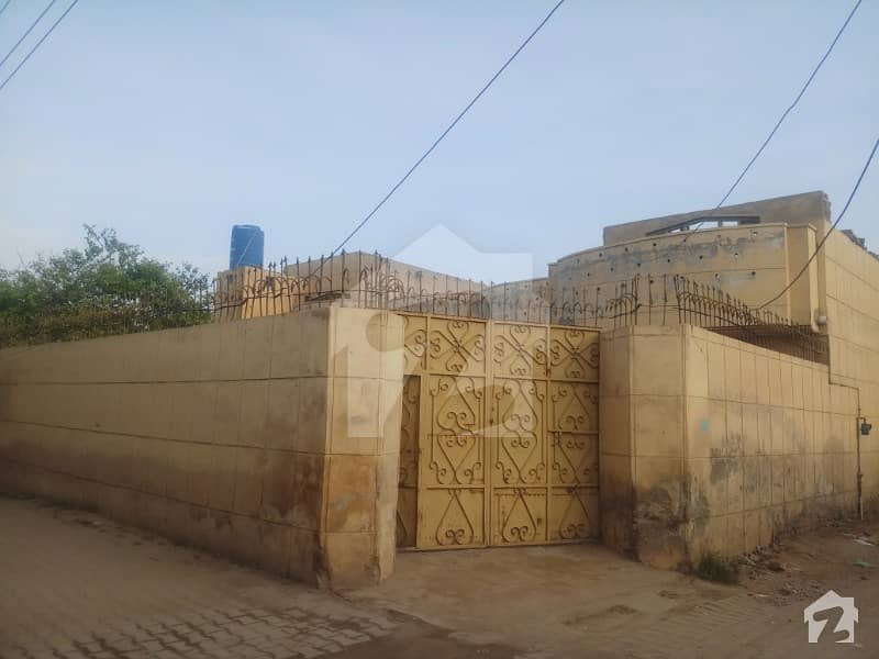 قادر پور ران ملتان میں 7 کمروں کا 17 مرلہ مکان 70 لاکھ میں برائے فروخت۔