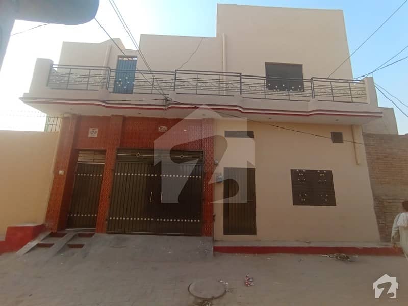 2500  Square Feet House In Hassanabad Colony For Sale