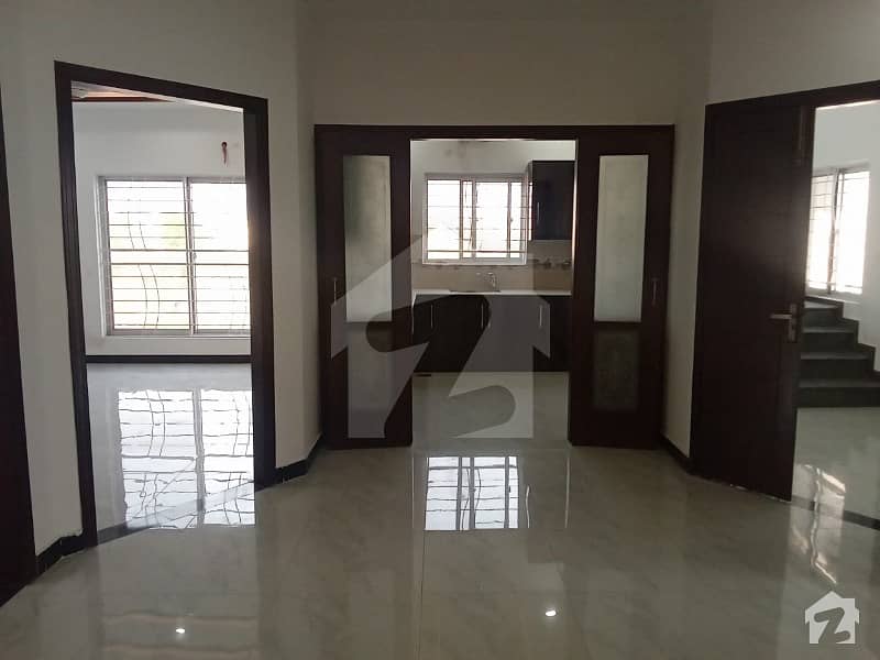 9 Marla Brand New House Available For Sale In Tip 2 Khayaban E Amin Lahore 9 Marla Brand New House Available For Sale In Tip 2 Khayaban E Amin Lahore