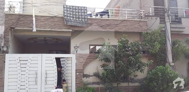 الرحمان گارڈن فیز 2 الرحمان گارڈن لاہور میں 2 کمروں کا 5 مرلہ مکان 70 لاکھ میں برائے فروخت۔
