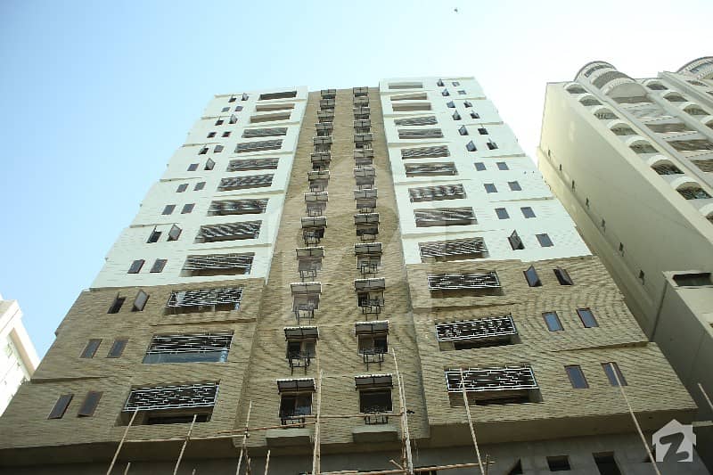 4 Bed Flat Is Up For Sale In Roshan Haven On Allama Iqbal Road In PECHS
