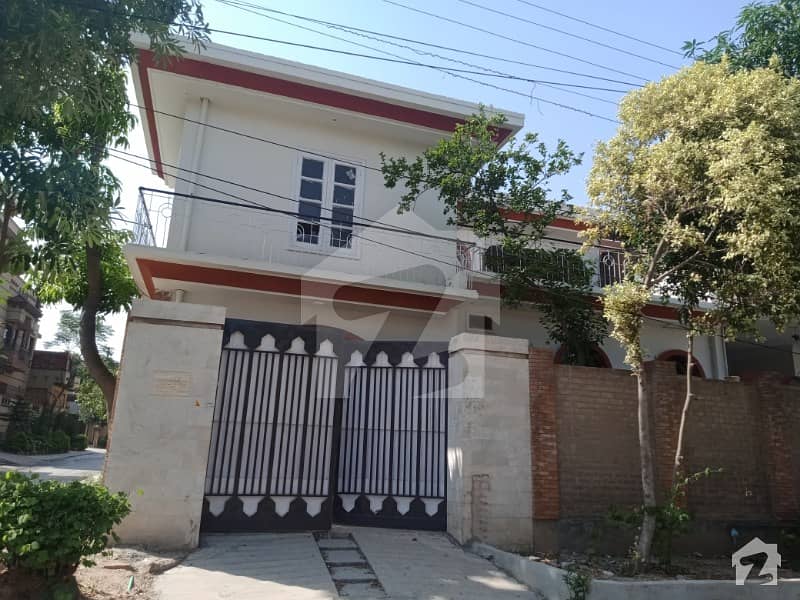 10 Marla House For Sale In Hayatabad Phase 1
