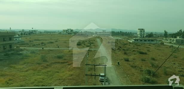 5 Marla Plot File For Sale In Executive Block service Road Top location 5 Marla Plot File For Sale In Executive Block service Road Top location