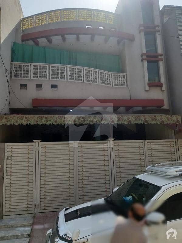 حیات آباد فیز 7 حیات آباد پشاور میں 8 کمروں کا 5 مرلہ مکان 2.4 کروڑ میں برائے فروخت۔