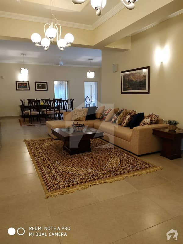 Beautiful Fully Furnished 3 Bedroom Luxury Apartment