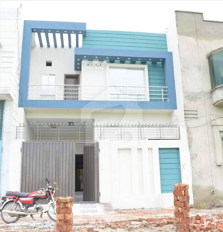 آفیسرز کالونی شیخوپورہ میں 3 کمروں کا 5 مرلہ مکان 60 لاکھ میں برائے فروخت۔