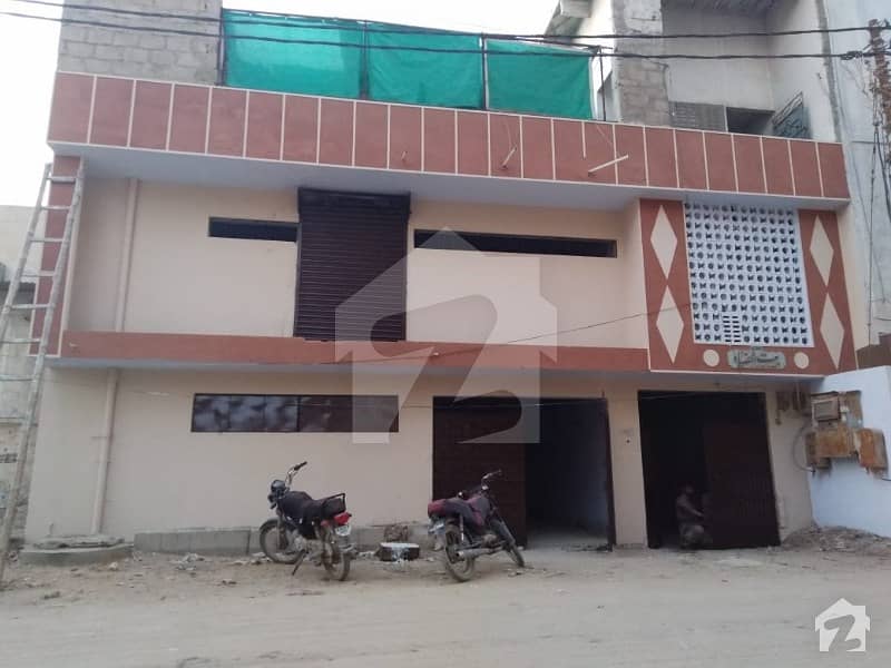 Perfect 3780  Square Feet House In Gulberg Town For Sale