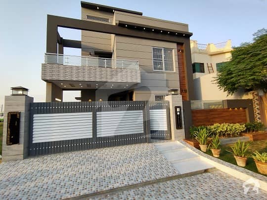 12 Marla Corner Brand New Designer House With Solid Construction At Good Location Semi Furnished