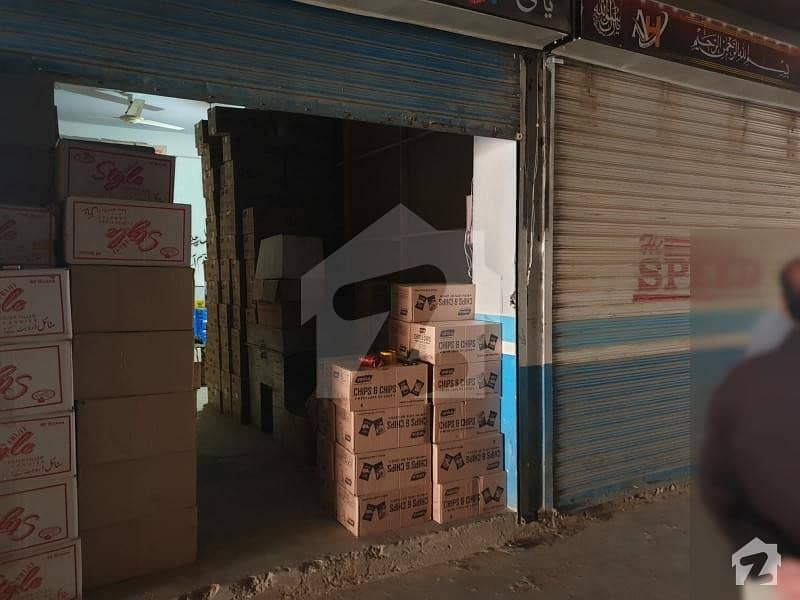 ایم ڈی اے چوک ملتان میں 4 مرلہ دکان 40 لاکھ میں برائے فروخت۔