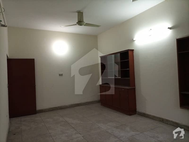 10 Marla Lower Portion For Rent In Dha Phase 3