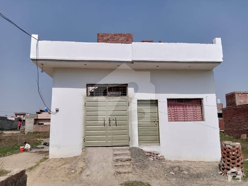 Good Opportunity For Small Family 3 Marla Single Storey Corner House For Sale