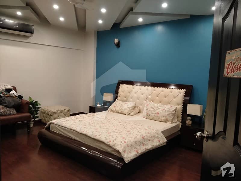 1800 Square Feet  Like A Brand New Apartment Available For Sale Nishat Commercail (big)