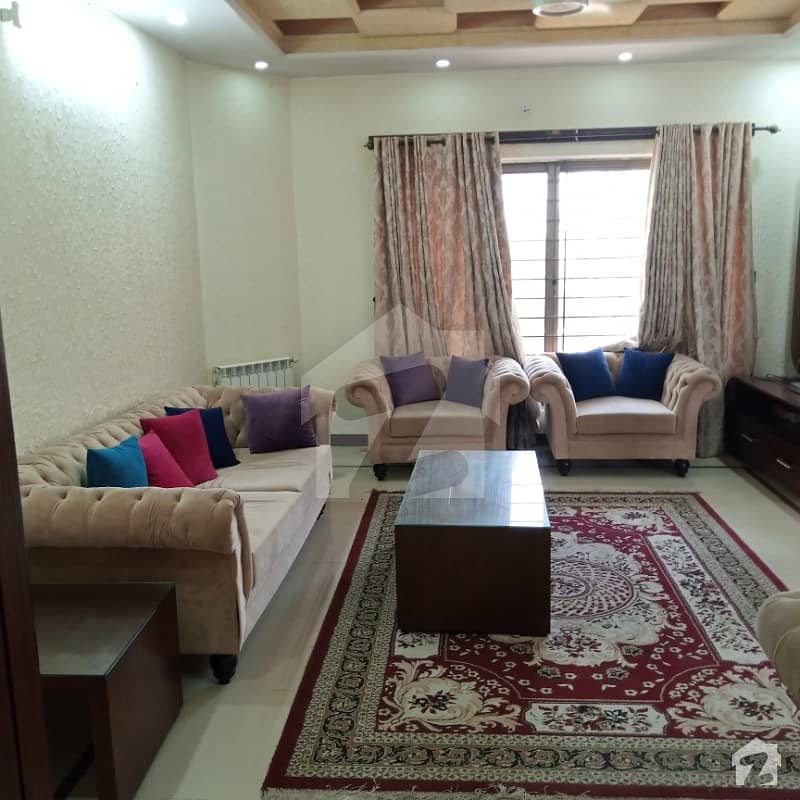 Bahria Town Phase 1 Fully Furnished 3 Bed 1 Kanal House For Rent