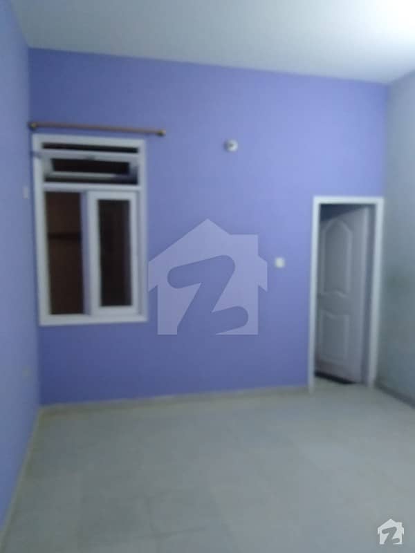 2 Bed Drawing Dining No Water Issue Boring House  120 Sq  Yard