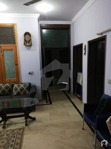 12 Marla Out Class Lower Portion For Rent In Wapda Town Block K2