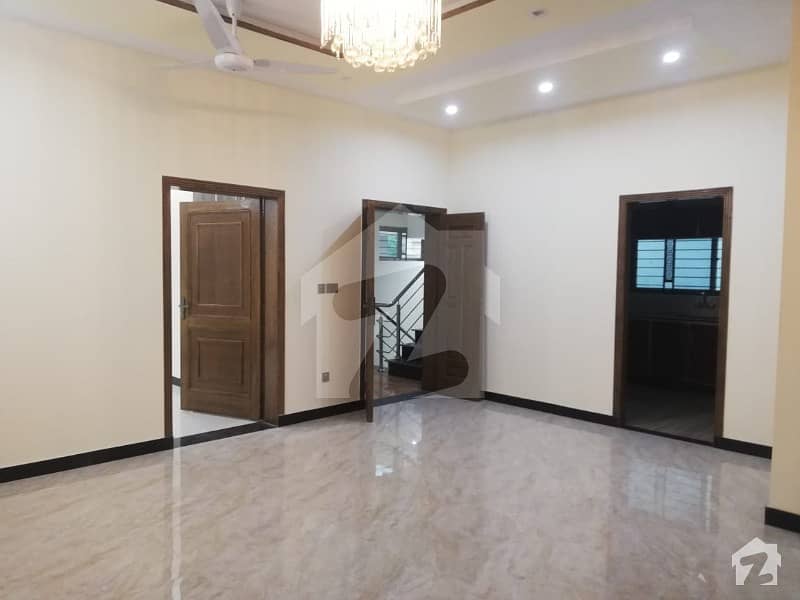 10 Marla House For Sale In Nfc Society Block C Lahore