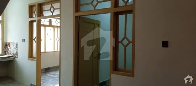 چارخانہ روڈ پشاور میں 3 کمروں کا 2 مرلہ مکان 45 لاکھ میں برائے فروخت۔