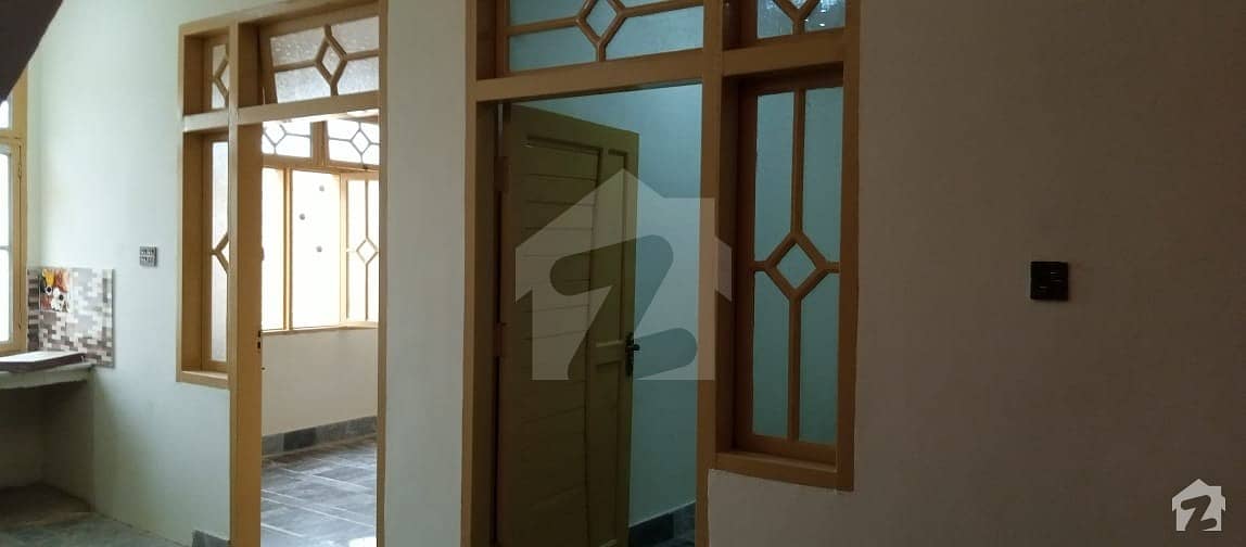 Good 1.5 Marla House For Sale In Charkhana Road