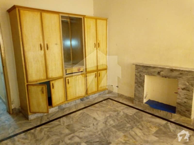 Chatha Bakhtawar Double Storey 6 Bed 5 Marla Rent 50000