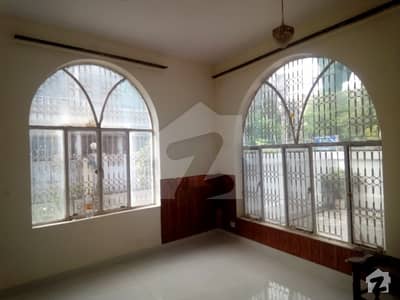 Green Ave 4 Bed 1st Floor 10 Marla Comsats University Rent 50000 Green Ave 4 Bed 1st Floor 10 Marla Comsats University Rent 50000