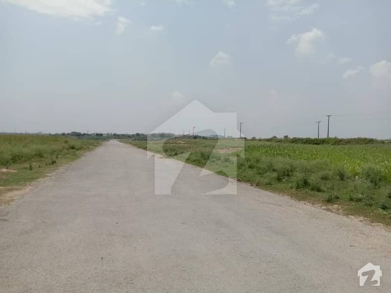 I123 Plot No 607 Size 25x50 Golden Investment