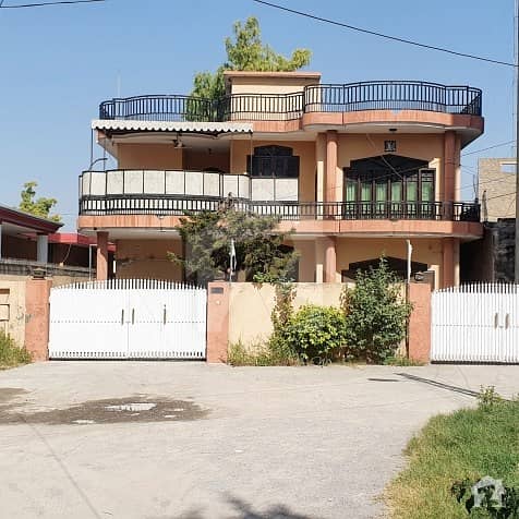 1 Kanal House For Sale In Saddar Cantt On A  Prime Location And Very Near To Road