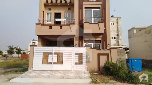 5 Marla Brand New House On Best Price Near To Main Boulevard 5 Marla Brand New House On Best Price Near To Main Boulevard