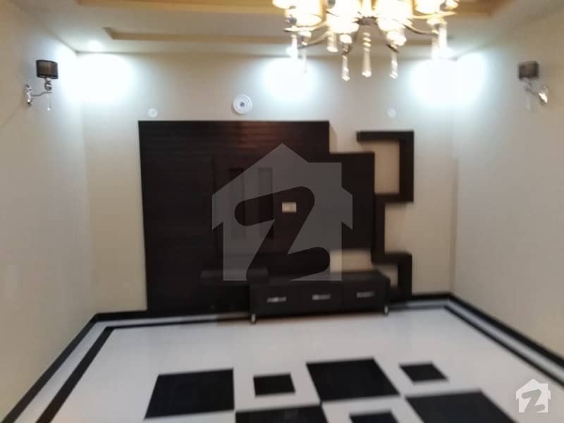 10 Marla House Available For Rent In Bahria Town