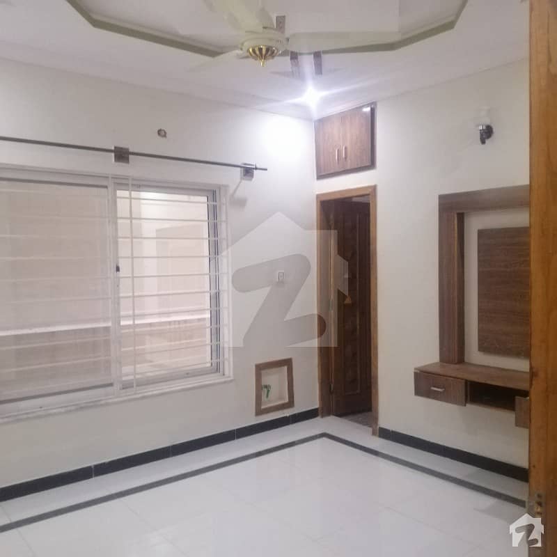 25x40 Upper Position Available For Rent In D-12 25x40 Upper Position Available For Rent In D-12