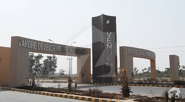 ایل ڈی اے ایوینیو ۔ بلاک جے ایل ڈی اے ایوینیو لاہور میں 10 مرلہ رہائشی پلاٹ 82 لاکھ میں برائے فروخت۔
