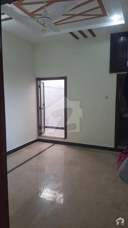 Upper Portion For Rent In Lalarukh Colony