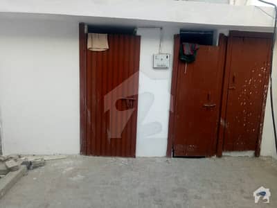 In Hussain Agahi Bazar House For Sale Sized 450  Square Feet