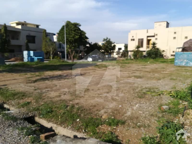 Dha Phase 1 Plot C 25 St 24 For Sale