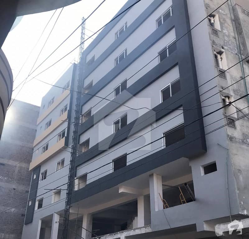 450  Square Feet Flat Is Available For Sale In Arbab Road