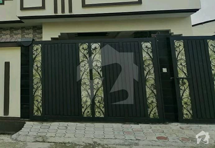 House For Sale Situated In Lalazar Colony