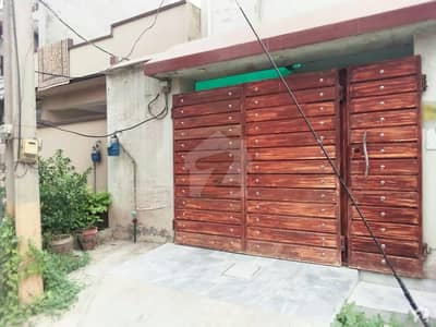 ملٹری اکاؤنٹس ہاؤسنگ سوسائٹی لاہور میں 4 کمروں کا 6 مرلہ مکان 1.15 کروڑ میں برائے فروخت۔ ملٹری اکاؤنٹس ہاؤسنگ سوسائٹی لاہور میں 4 کمروں کا 6 مرلہ مکان 1.15 کروڑ میں برائے فروخت۔