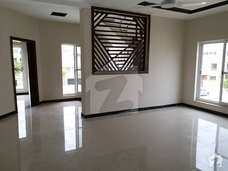 Beautiful Location Independent Upper Portion Available For Rent In Dha Phase 1