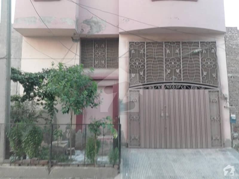 5.5 Marla House For Sale In Green Town