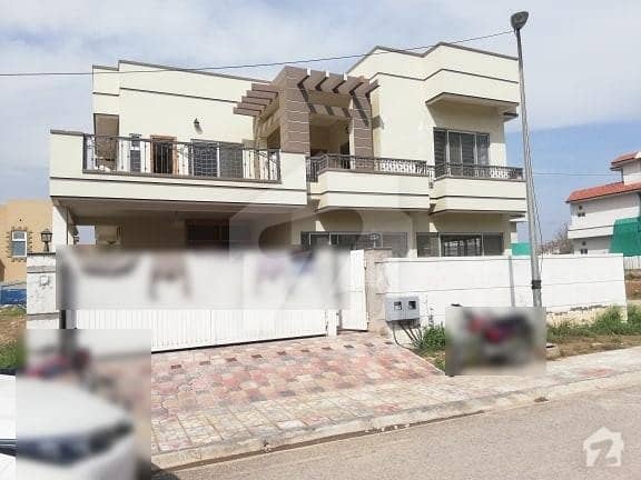 4500  Square Feet House Is Available For Sale In Dha Defence